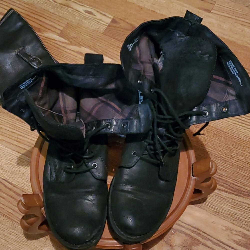 Born boots